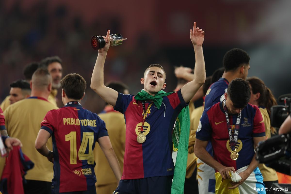 葡超倒计时;巴黎圣日耳曼国际比赛日再遭质疑;细节引发关注;底气十足;更衣室氛围转暖的简单介绍-星空体育线上登入